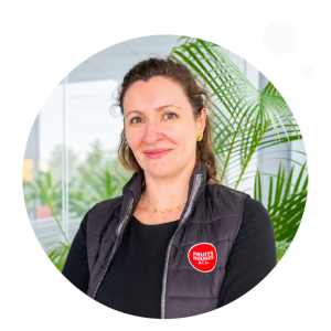 Emilie, responsable R&D chez FRUITS ROUGES & Co.
